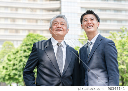 商人肖像 2 人 98345141