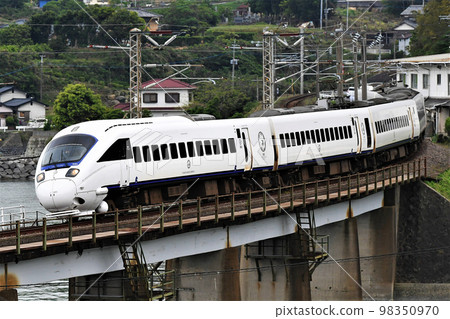 885系列特快“Kamome”長崎本線、肥前大浦太良 98350970