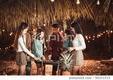 Barbecue party group of young Asian people enjoying with friends 98351533