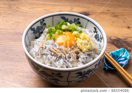 白砂碗 98354086