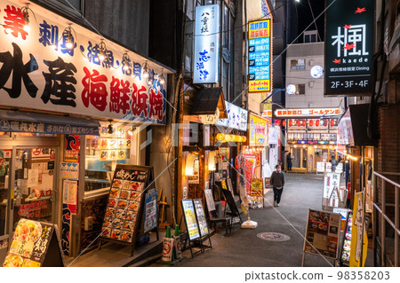 《Kanagawa Prefecture》Yokohama Station West Exit Alley Back Alley Bar Street / Night Downtown 《Kanagawa Prefecture》Yokohama Station West Exit Alley Back Alley Bar Street / Night Downtown 98358203