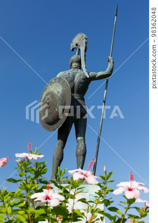 Large statue of Achilles in Corfu, Greece 98362048