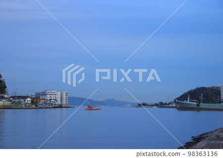 浦賀渡輪（神奈川縣浦賀市） 98363136