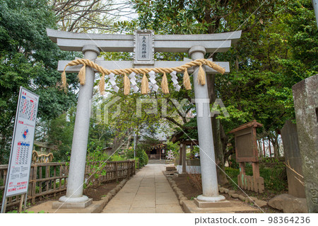 Takao Hikawa Shrine Torii Gate Kitamoto City 98364236