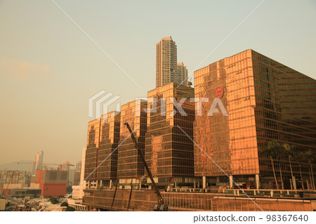 the sun set at hong kong habour 5 Jan 2013 98367640