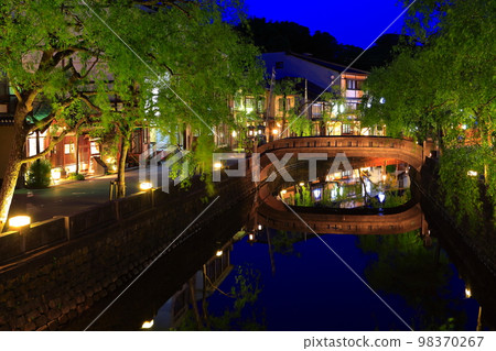 [兵庫縣]城崎溫泉夜景 98370267