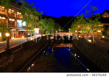 [兵庫縣]城崎溫泉夜景 98370268