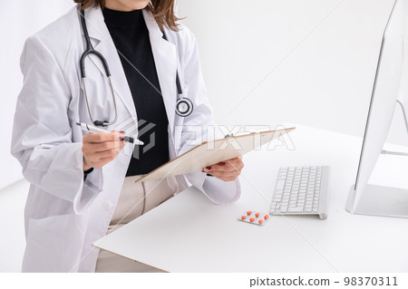 醫生解釋醫學醫生 醫生解釋醫學醫生 98370311