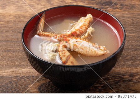 Crab soup (Kurigani) 98371473