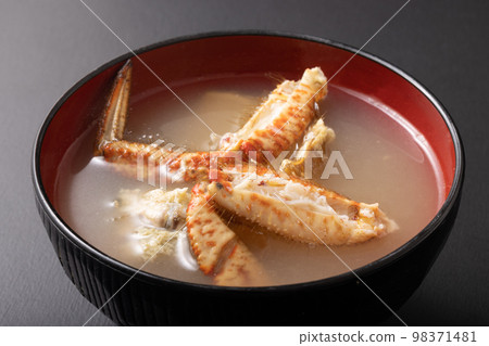 Crab soup (Kurigani) Crab soup (Kurigani) 98371481