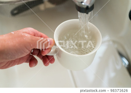 wash, washing, Washing Dishes 98371626