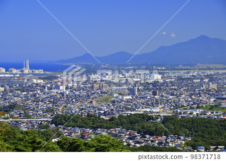春日 春日 98371718