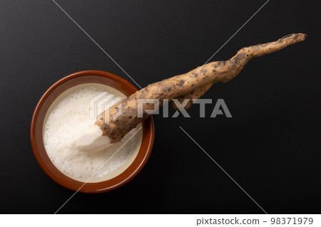 Short-shaped Japanese yam 98371979