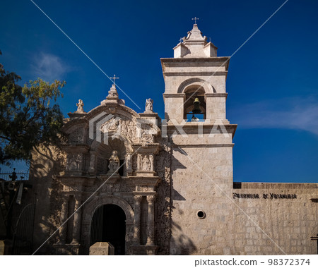 Exterior ciew to facade of Iglesia de San Juan Bautista de Yanahuara, Arequipa, Peru 98372374