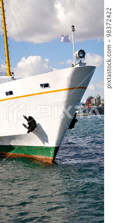 White cruise ship ferry transport, Sirkeci Istanbul Turkey White cruise ship ferry transport, Sirkeci Istanbul Turkey 98372422