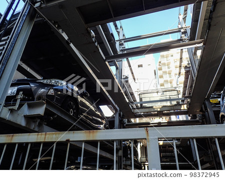 Mechanical multistory parking lot 98372945