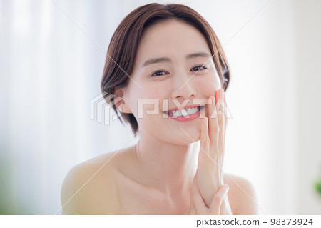 女人的美麗形象肖像 女人的美麗形象肖像 98373924