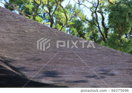 木結構建築/木瓦屋頂 木結構建築/木瓦屋頂 98375696