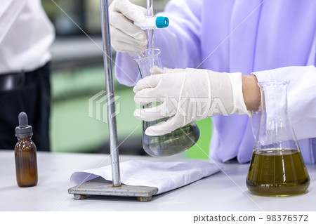 Biological Oxygen Demand (BOD) testing process in laboratory. 98376572