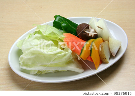 Grilled vegetables 98376915