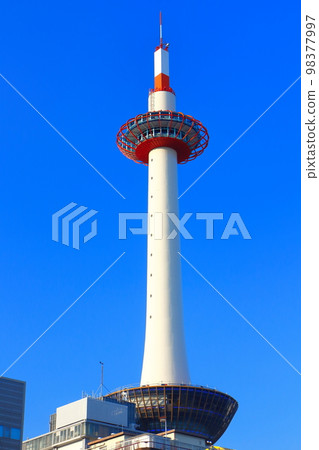 [Kyoto Prefecture] Kyoto Tower in sunny weather 98377997