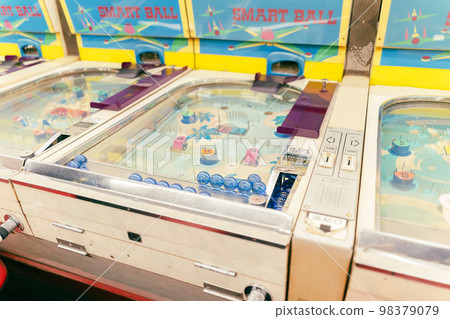 Retro game "Smart Ball" in Shinsekai, Osaka 98379079
