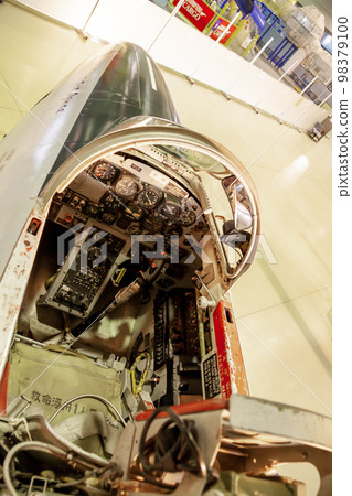 Blue Impulse T-2 cockpit (Ishikawa Prefectural Aviation Plaza) 98379100