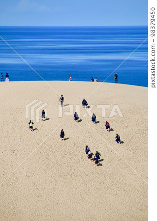 Tottori Sand Dunes (Tottori Prefecture, Tottori City) 98379450