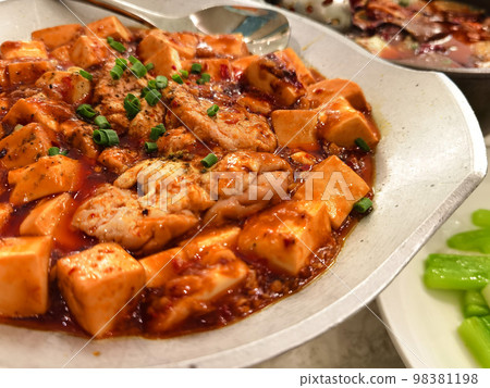 Mabo tofu  98381198