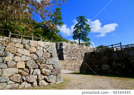 表後門遺跡和鳥取城跡（鳥取縣、鳥取市） 98384485