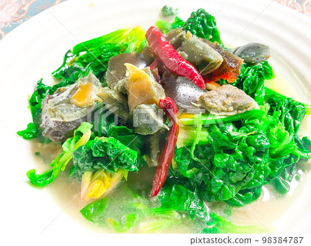 Chinese home-cooking, boiled egg and spinach in hot water soup Chinese home-cooking, boiled egg and spinach in hot water soup 98384787