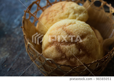 美味的甜瓜麵包 98385051