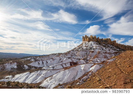 Late autumn in Utah Late autumn in Utah 98390793