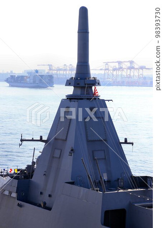 OPY-2 multi-function radar mounted on the futuristic multi-purpose destroyer FFM that protects the sea and sky of Japan 98393730