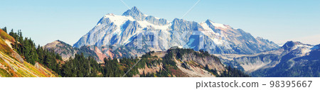 Mt Shuksan 98395667