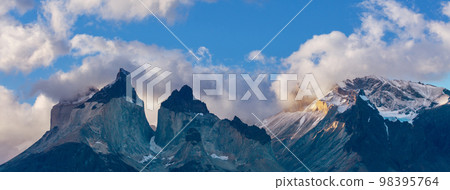 Torres Torres 98395764