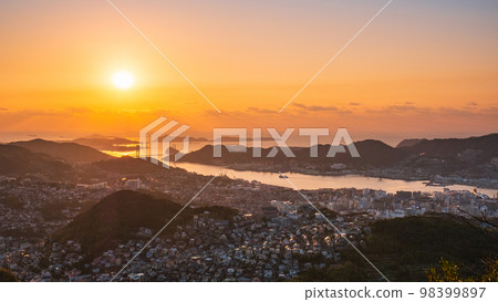Nagasaki city, evening view 98399897
