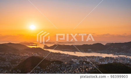 Nagasaki city, evening view Nagasaki city, evening view 98399903