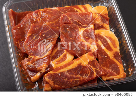 For grilled pork shoulder loin (seasoning) 98400095