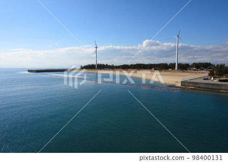 New Year's Day Scenery with the Sea New Year's Day Scenery with the Sea 98400131