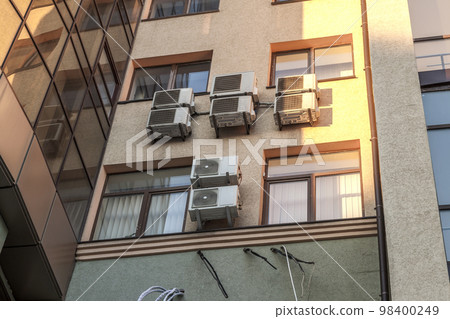 Fragment of facade wall of modern glass skyscraper 98400249