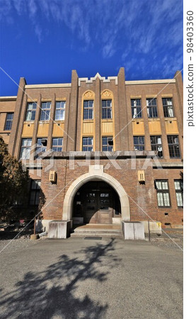 Nagano Prefecture Matsumoto Fukashi High School (Matsumoto City, Nagano Prefecture) Nagano Prefecture Matsumoto Fukashi High School (Matsumoto City, Nagano Prefecture) 98403360