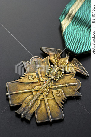 明治時代勳章 六品金鳶勳章 明治時代勳章 六品金鳶勳章 98404519