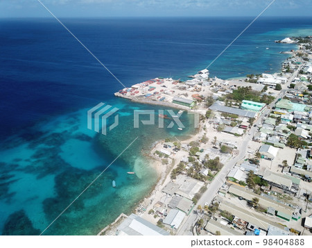 Ebeye island at Kwajalein Atoll, Marshall islands 98404888