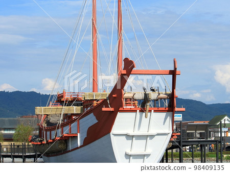 An envoy to Tang Dynasty ship restored at the Heijo Palace site, a World Heritage site 98409135