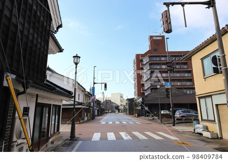 Toyama Takaoka Townscape of Yamamachisuji, Judenken District 98409784
