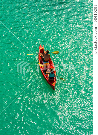 Cliffy rocks Verdon gorges near Galetas bridge, lake Sainte Croix, Provence, Provence Alpes Cte d'Azur, France Cliffy rocks Verdon gorges near Galetas bridge, lake Sainte Croix, Provence, Provence Alpes Cte d'Azur, France 98410295
