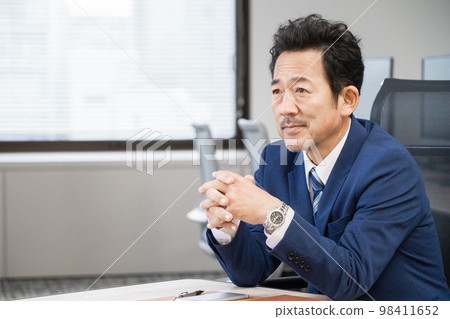 中年商人 中年商人 98411652