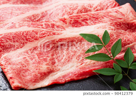 Domestic Wagyu Beef Shoulder Loin for Sukiyaki Domestic Wagyu Beef Shoulder Loin for Sukiyaki 98412379