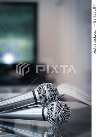 Image of karaoke Image of karaoke 98413197